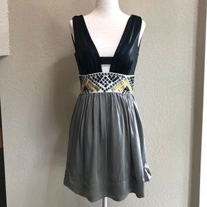 Gorgeous Jewel Double V-Neck Bebe Mini Dress - XXS